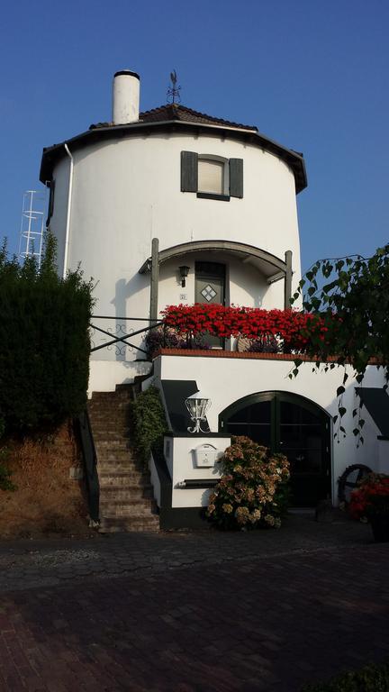 De Witte Molen Kranenburg Bed & Breakfast Kranenburg  Exterior photo