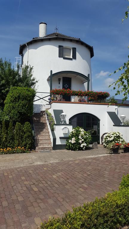 De Witte Molen Kranenburg Bed & Breakfast Kranenburg  Exterior photo